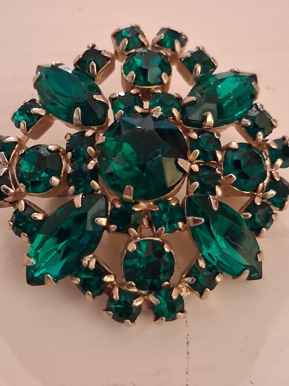 Vintage Emerald Green Crystal Cluster Brooch
